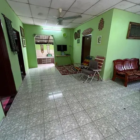 Homestay Sham&Noi Kuala Kangsar Exterior photo